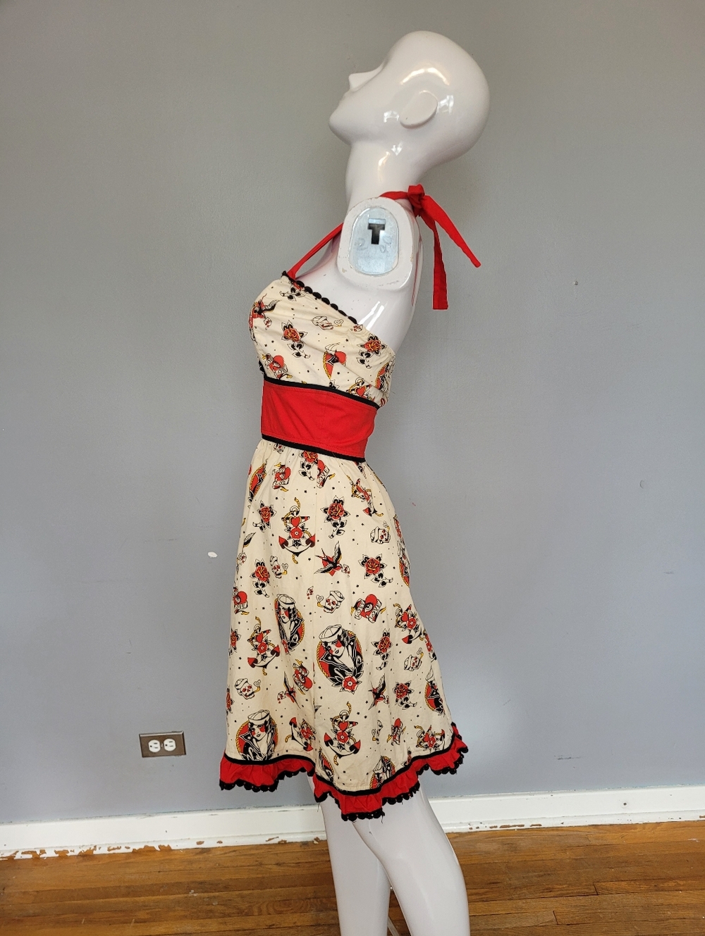 Sourpuss Lost Love Ada Dress, VGUC, Size XL - Picture 5 of 8